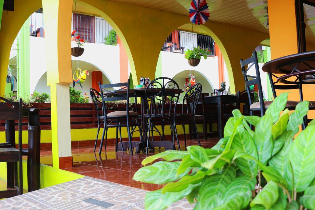 Hotel Las Flores Fortuna Ла Фортуна Экстерьер фото
