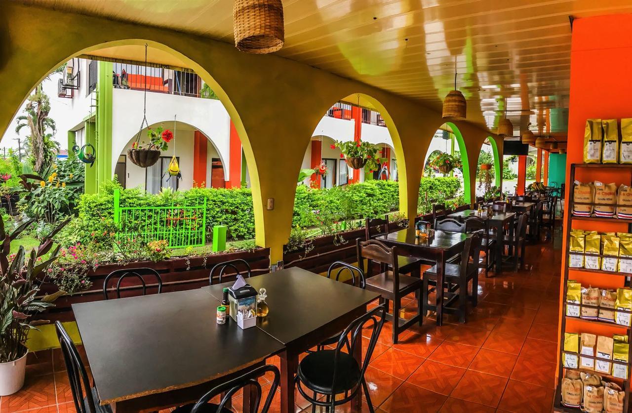 Hotel Las Flores Fortuna Ла Фортуна Экстерьер фото